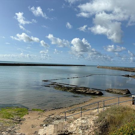 Vue Panoramique Port Et Ocean Saint-Gilles-Croix-de-Vie Exterior foto